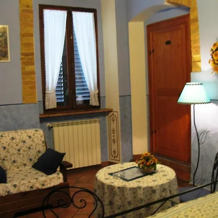Casa de hóspedes Totti 2*